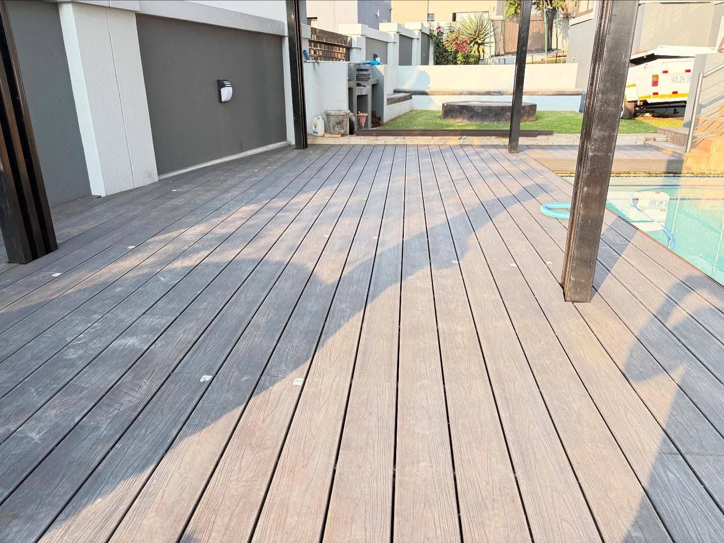 Composite Decking project 13 by Hot Mix Holdings